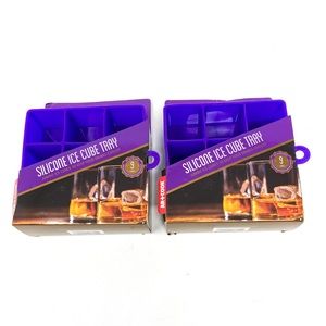 Art & Cool Set Of 2 Silicone Ice Cube Trays